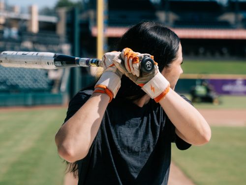 Responsive bat feel