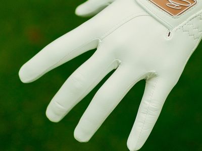 REFINED FINGER SHAPE